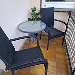 Apartamento Ferienwohnung am See Dillich - Eigener eingezäunter Garten - Ruhige Lage - Hunde willkommen - Natur vor der Haustür