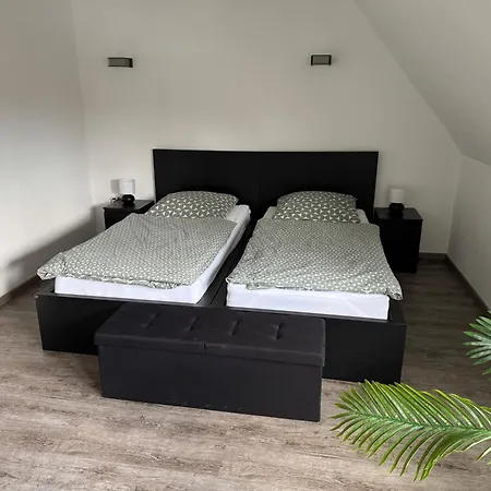 Am Dillich - Eigener Eingezaeunter Garten - Ruhige Lage - Hunde Willkommen - Vor Der Haustuer 보르켄