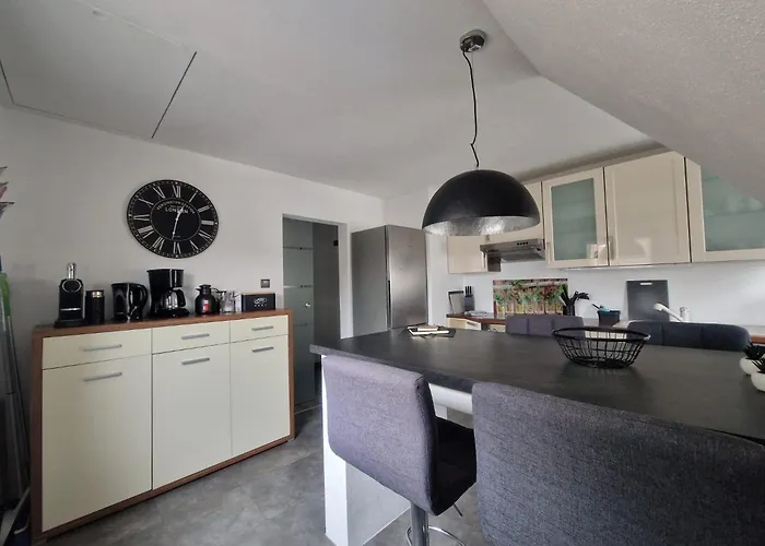 Am Dillich - Eigener Eingezaeunter Garten - Ruhige Lage - Hunde Willkommen - Vor Der Haustuer Apartment *