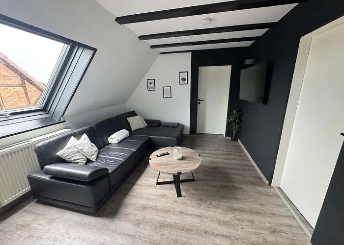 Am Dillich - Eigener Eingezaeunter Garten - Ruhige Lage - Hunde Willkommen - Vor Der Haustuer Apartment *